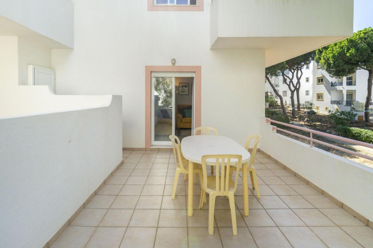 Lovelystay - Casa Da Pinheira Albufeira Bagian luar foto