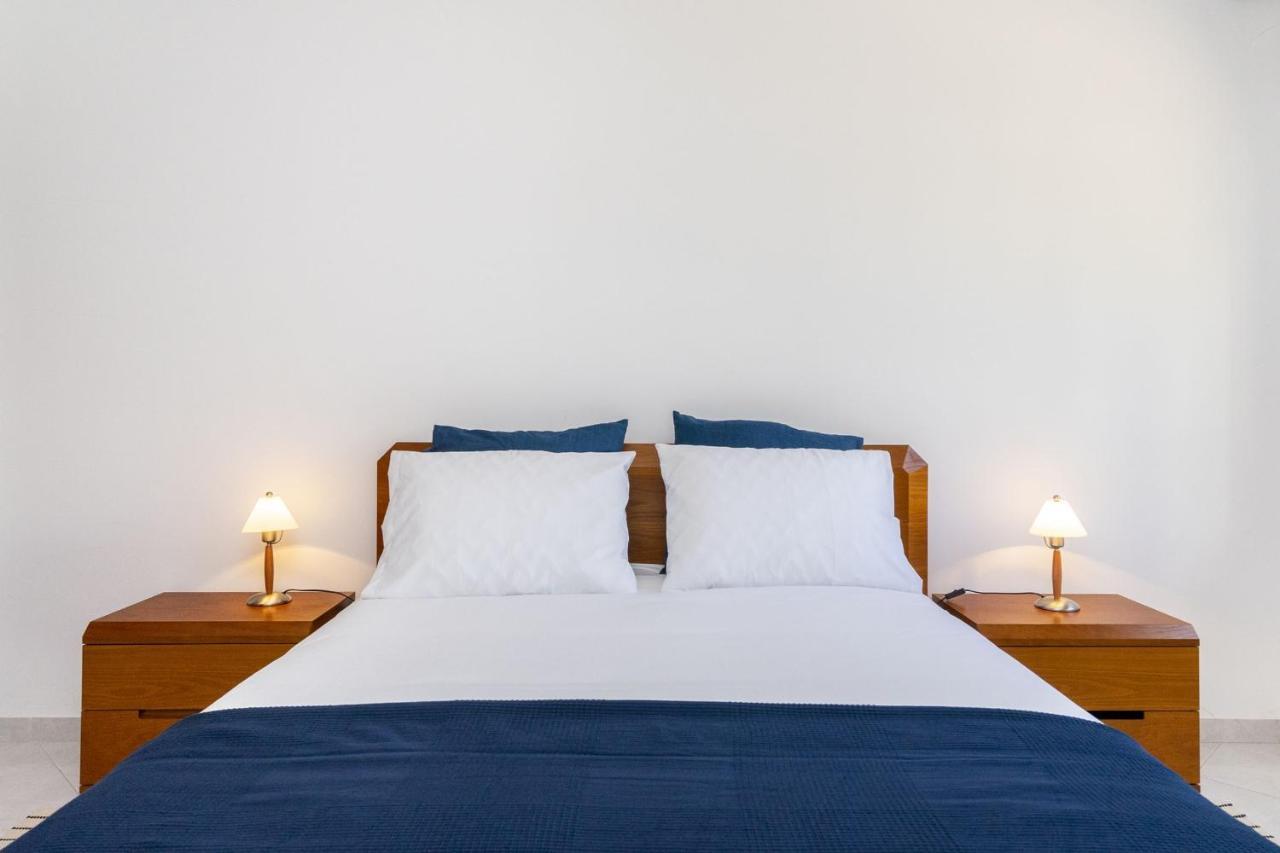Lovelystay - Casa Da Pinheira Albufeira Bagian luar foto