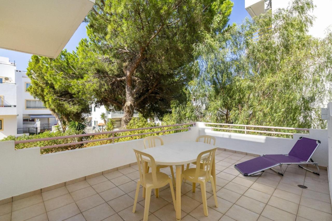 Lovelystay - Casa Da Pinheira Albufeira Bagian luar foto