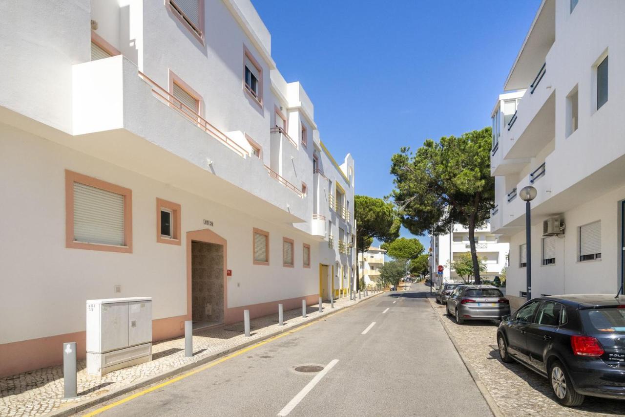 Lovelystay - Casa Da Pinheira Albufeira Bagian luar foto