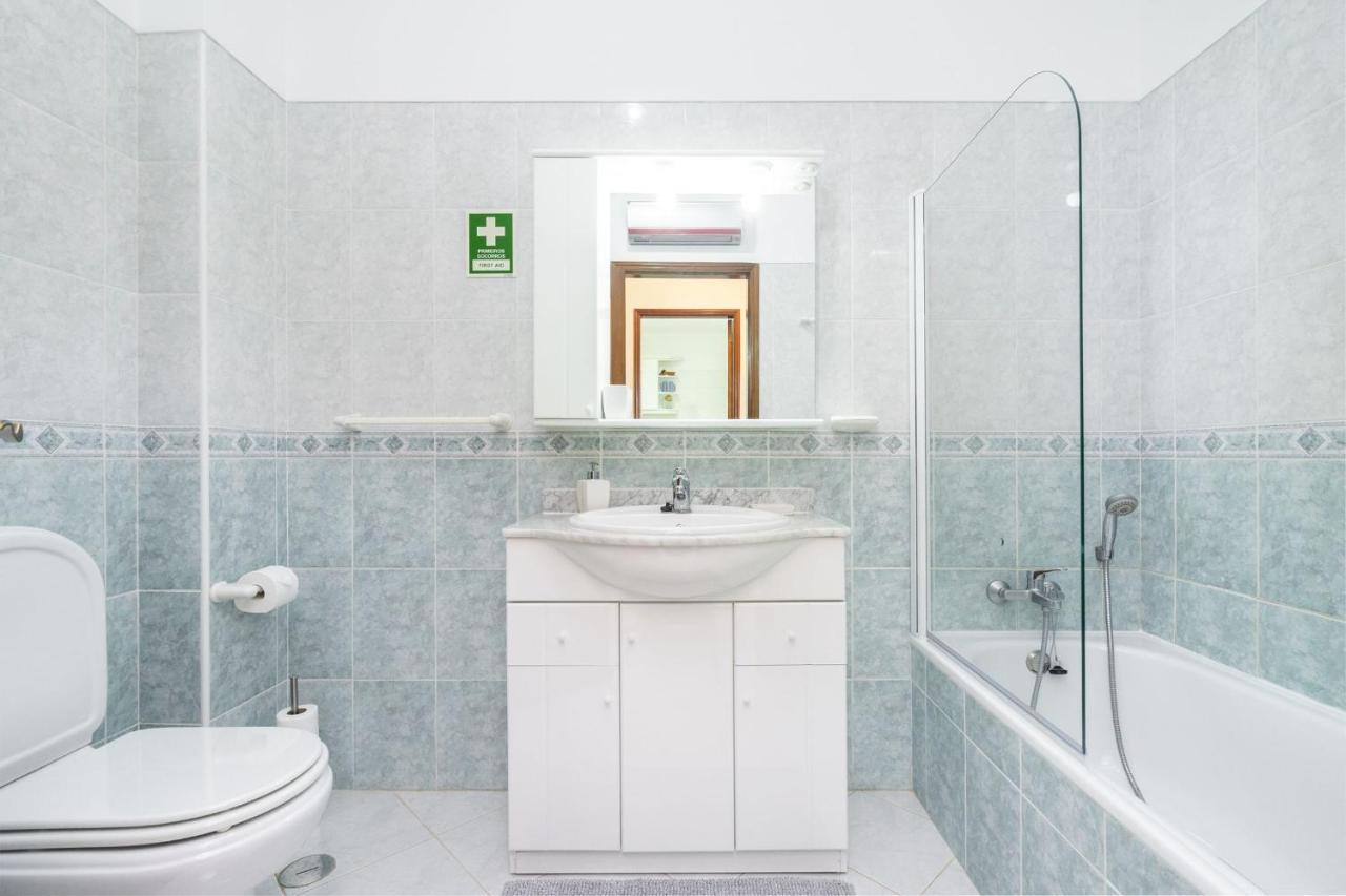 Lovelystay - Casa Da Pinheira Albufeira Bagian luar foto